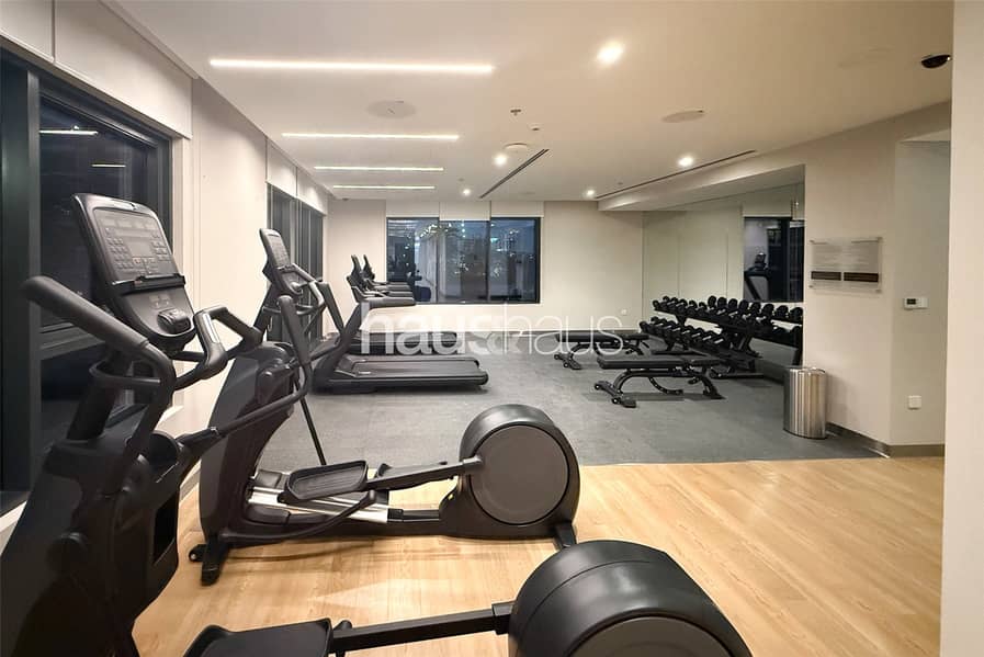 Furnished | High Floor | Park Views - Image 13