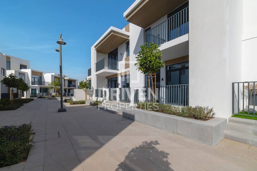 Modern Villa | Family Community | Spacious Layout - Image 22