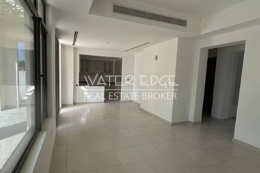 Type G | 4 BR + Maid | Vacant | Back to Back