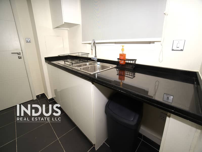 Beautifully Maintained Fully Furnished | 3BR+M | 2400 SQFT - Image 9