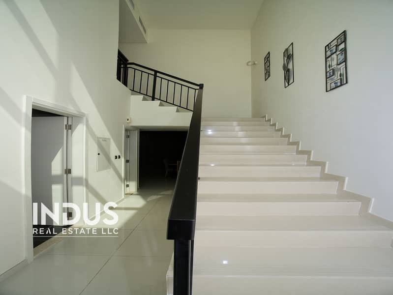 Beautifully Maintained Fully Furnished | 3BR+M | 2400 SQFT - Image 12