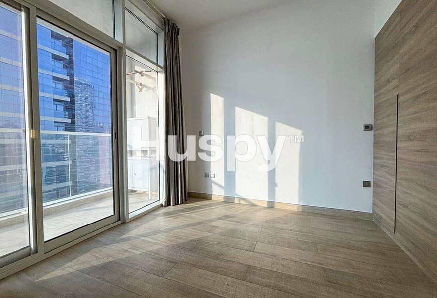 Vacant | Spacious Layout | Sea View