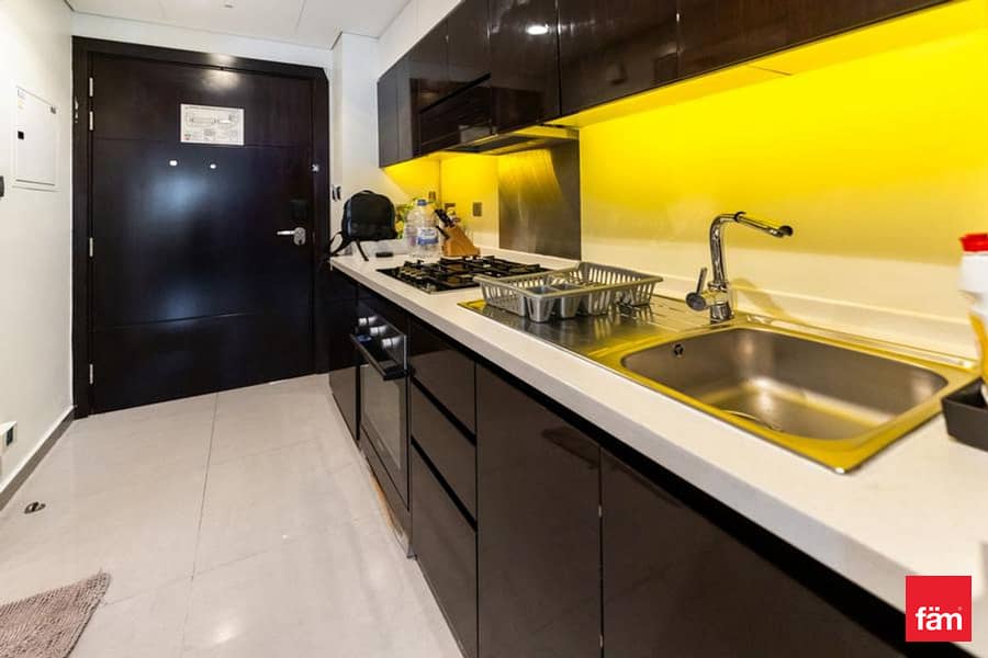 Investors Dream | Vacant | Prime Location - Image 9