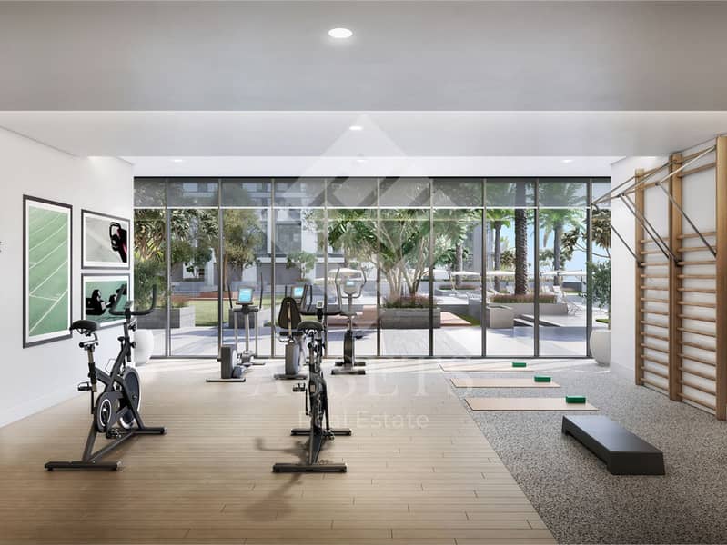 Spacious 2 BR with Balcony & Storage | Mid-Floor - Image 8