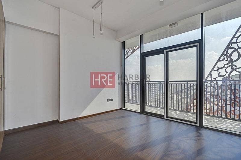 6 Cheques | Spacious Unit | Pet friendly | Vacant