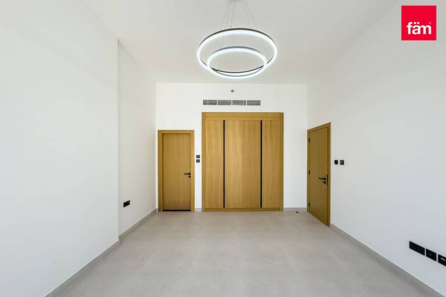 Spacious | Great Layout | Brand New - Image 9