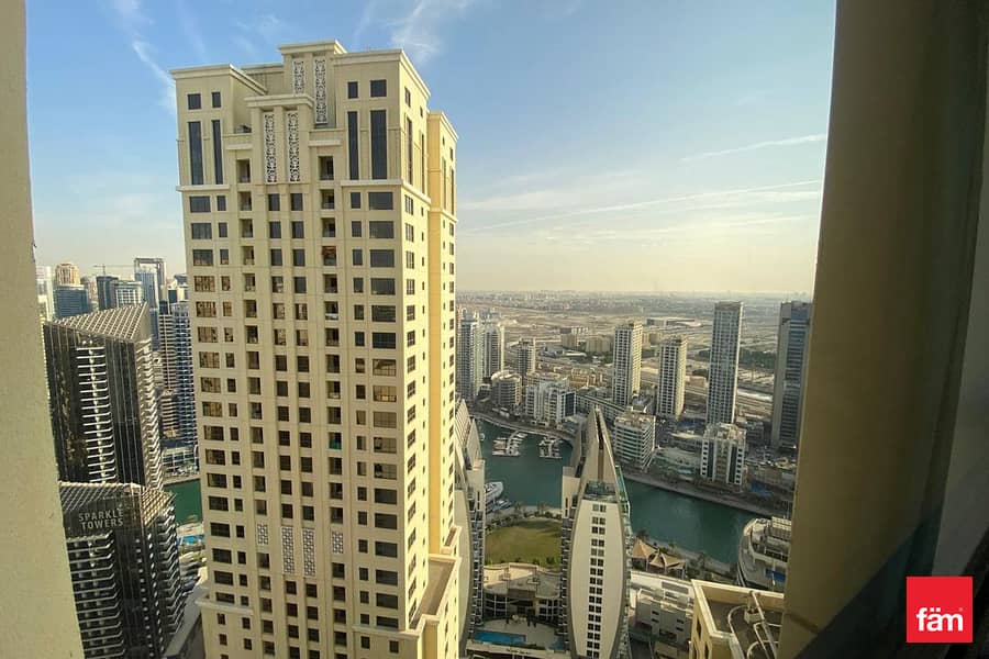 Luxurious | Marina View | Beachfront - Image 13