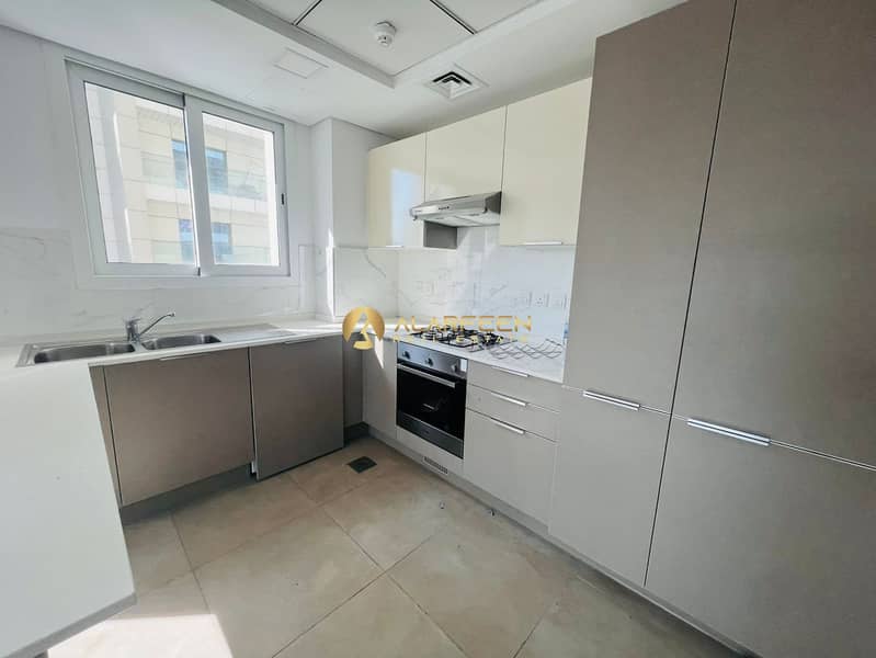 Community View | Prime Location | Spacious Unit - Image 8