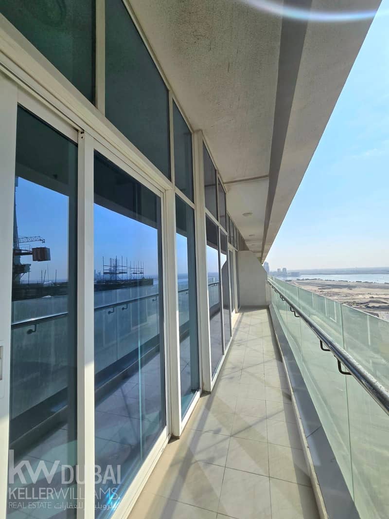 Creek View | Spacious | Ready to Move In - Image 11