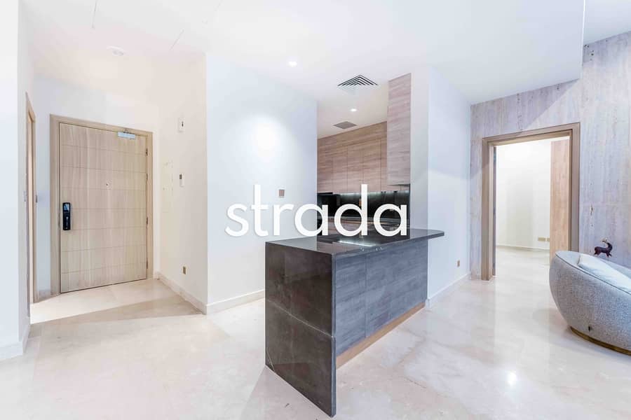 Upgraded | Low Floor | Furnished - Image 8