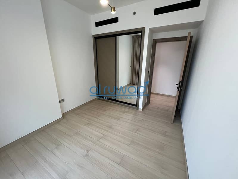 Brand New | Road & Community View | Low Floor - Image 11