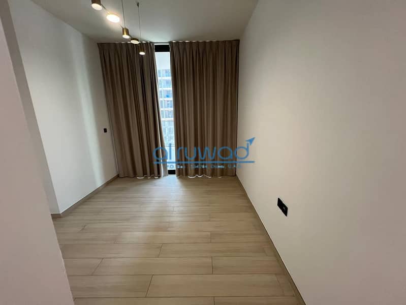 Brand New | Road & Community View | Low Floor - Image 15