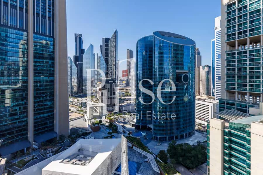 Spacious 1BR with Balcony | 2 Parking Spaces - Image 10