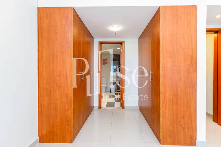 Spacious 1BR with Balcony | 2 Parking Spaces - Image 14