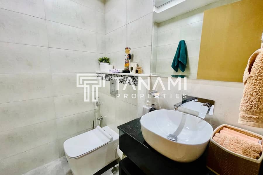 SPACIOUS 1 BED | 2 PARKING | READY TO MOVE - Image 13