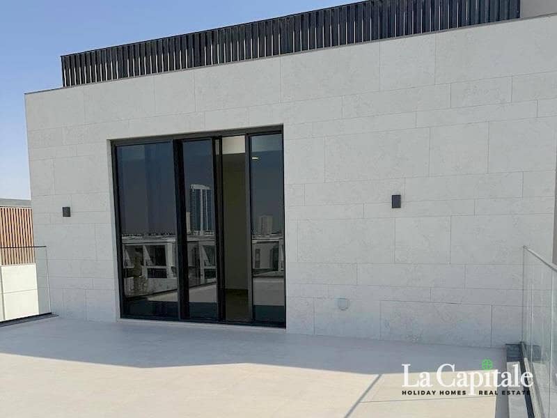 Modern Villa | Vacant | Walking Distance to Pool - Image 9