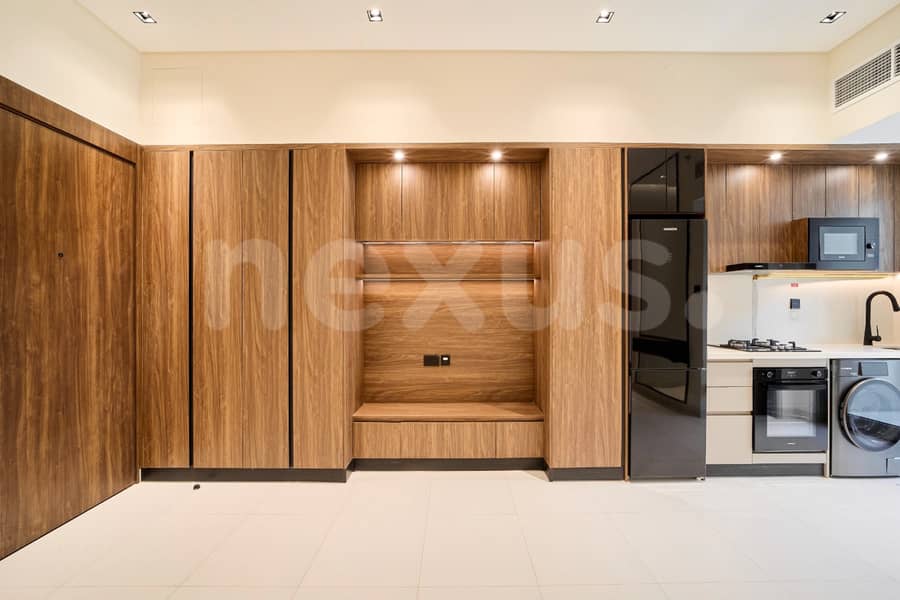 JOGGING TRACK VIEW | VACANT | HIGH FLOOR - Image 6