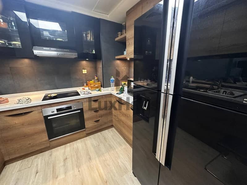 Fully Furnished | Upgraded | Low Floor | Simplex