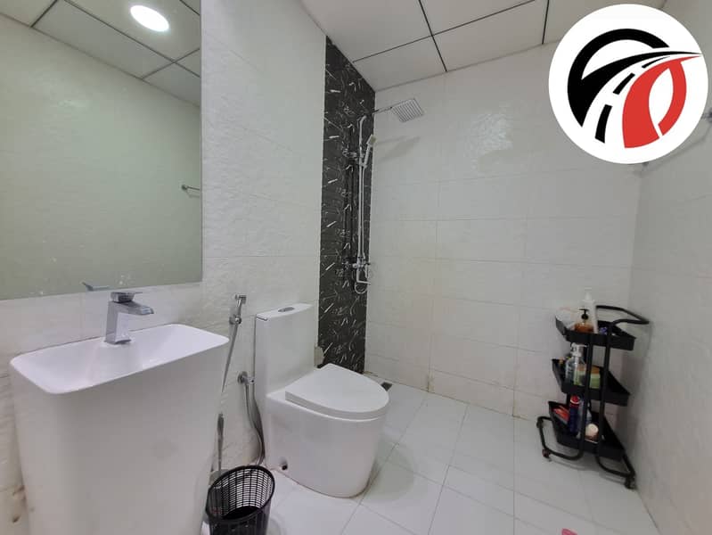 Fully furnished 1bhk apartment in center of arjan