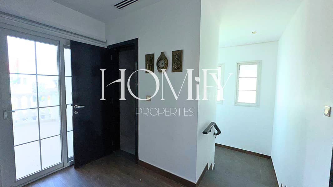 Spacious Layout | Big Plot | Private Garden - Image 7