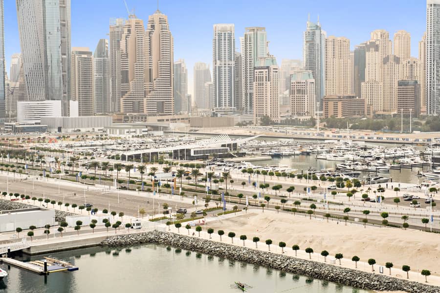 Tower with Beach | Furnished | Emaar Tower - Image 13