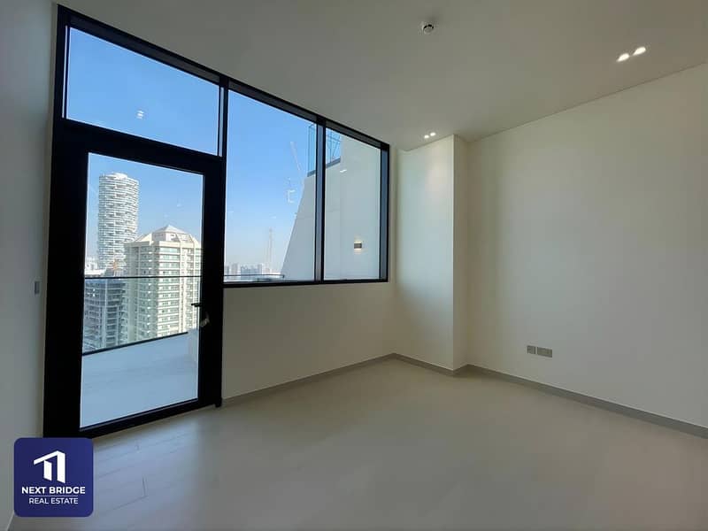 1BR + Store Room | High Floor | Private POOL