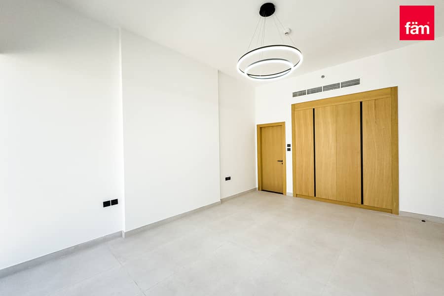 Best Price | Spacious Unit | Brand New - Image 11