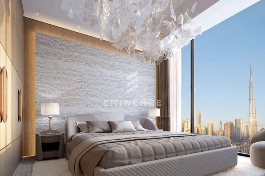 Stylish | Furnished | Balcony | Mid-Level