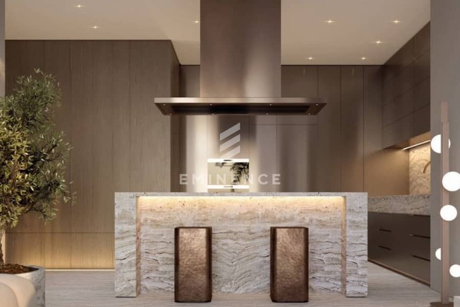 Stylish | Furnished | Balcony | Mid-Level - Image 9