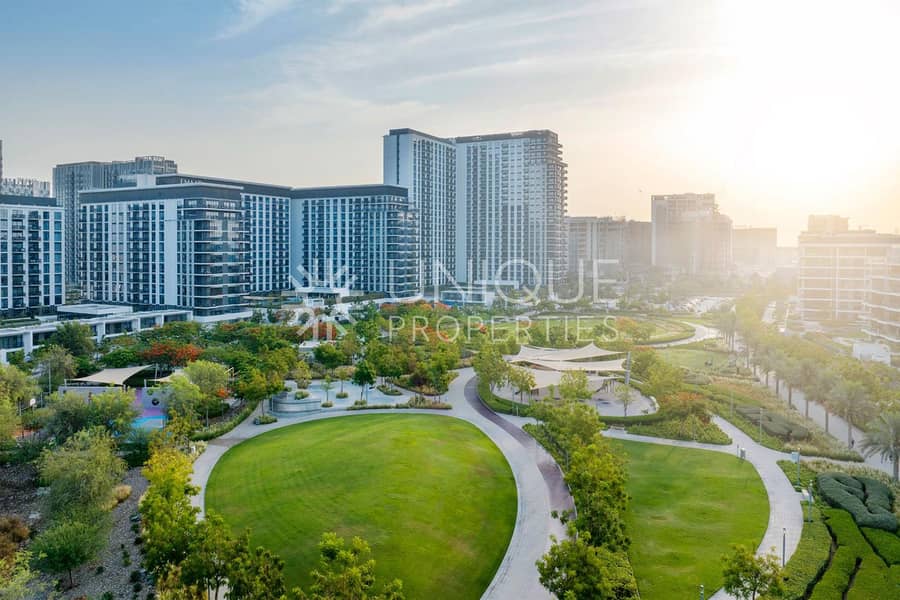 Corner unit | Prime Location | Park View