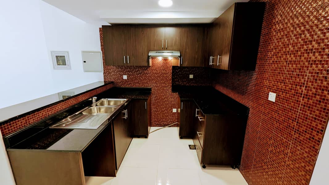 STUDIO |•| READY TO MOVE |•| MODERN FINISHING |•| HUGE SIZE LAYOUT