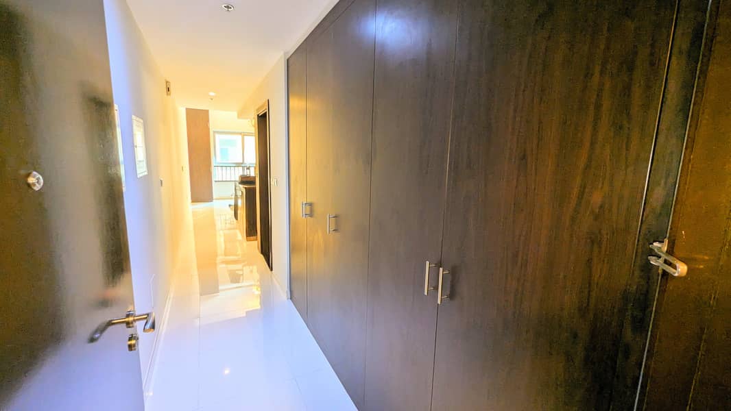 STUDIO |•| READY TO MOVE |•| MODERN FINISHING |•| HUGE SIZE LAYOUT - Image 7