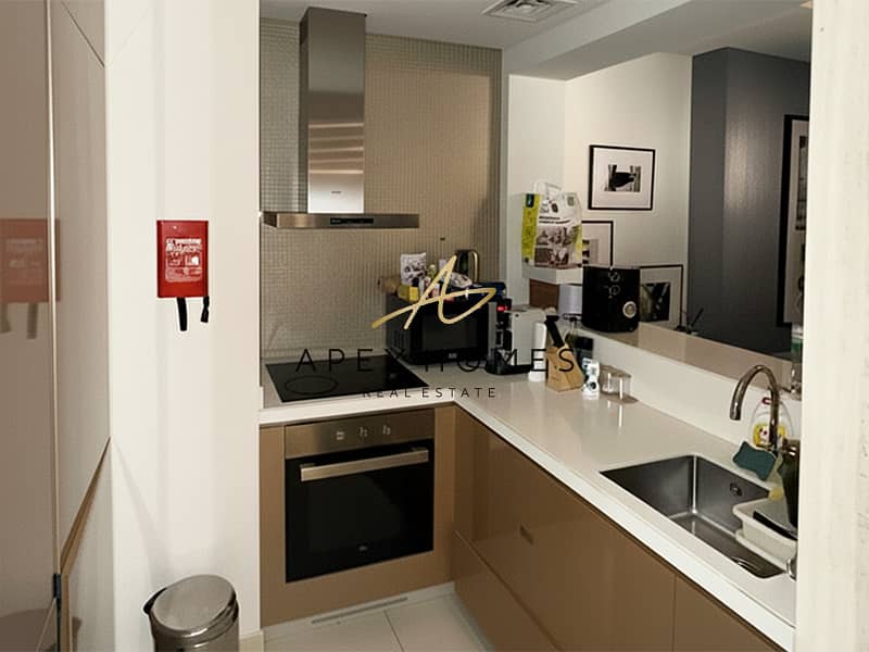 Fully Furnished | High Floor | Meydan View - Image 6