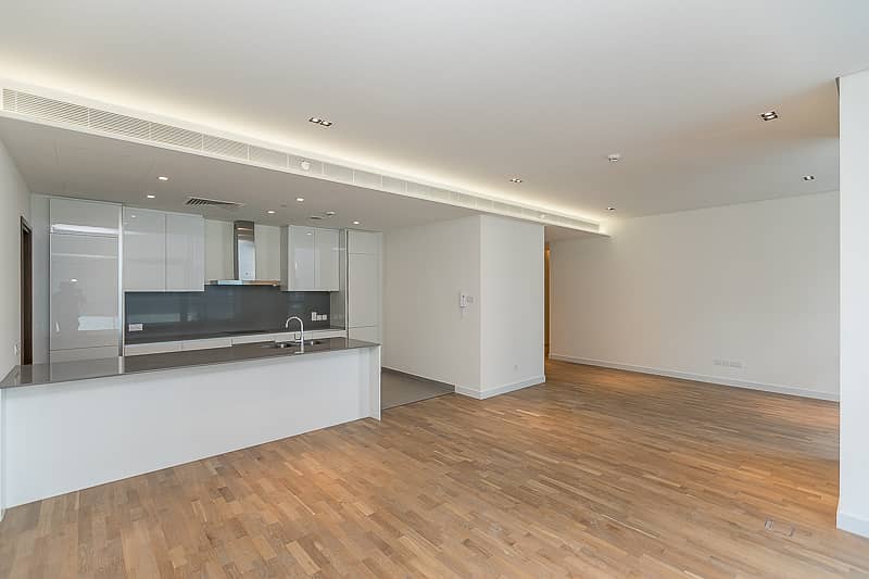 Modern City Living| Stylish 2 BR + Balcony Al Wasl