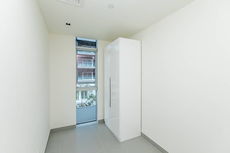 Modern City Living| Stylish 2 BR + Balcony Al Wasl - Image 12