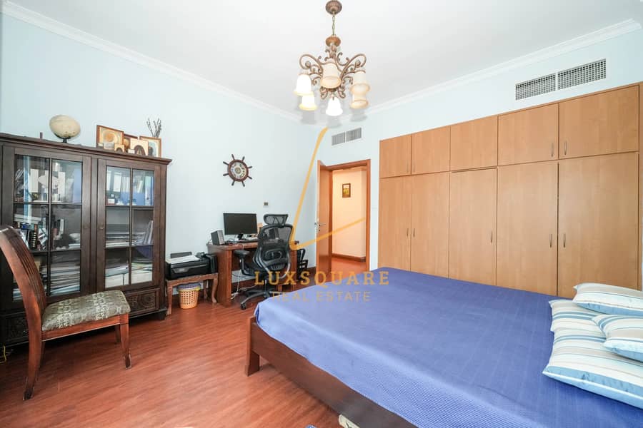 Exclusive I Upgraded I High Floor - Image 13