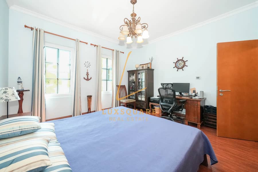 Exclusive I Upgraded I High Floor - Image 14