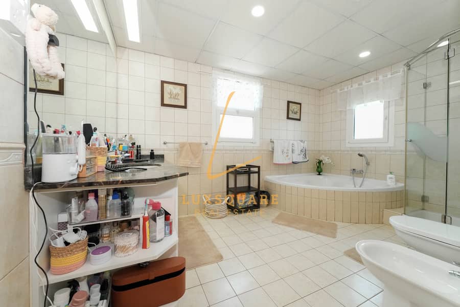 Exclusive I Upgraded I High Floor - Image 19