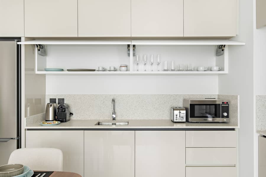 All bills included | Furnished | Emaar Tower - Image 8