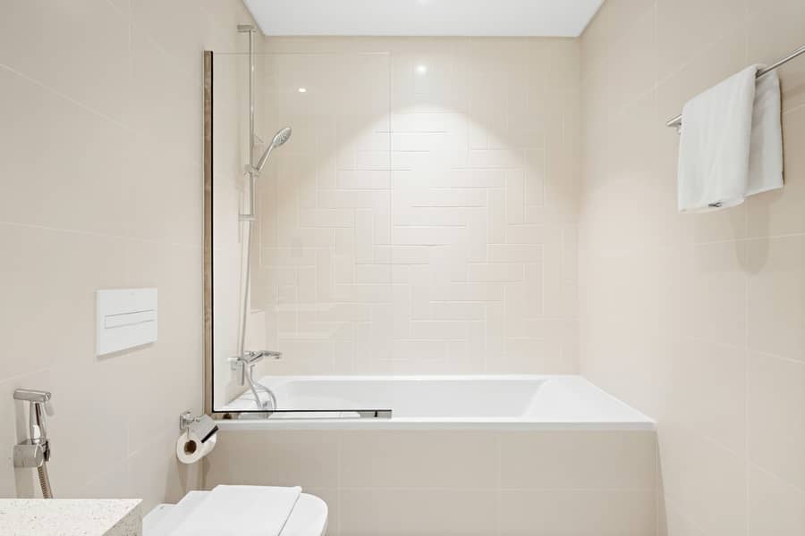 All bills included | Furnished | Emaar Tower - Image 16
