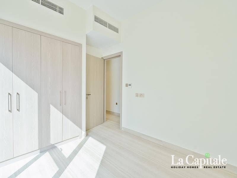 Brand New 4BR | Corner Unit | Large Plot - Image 11