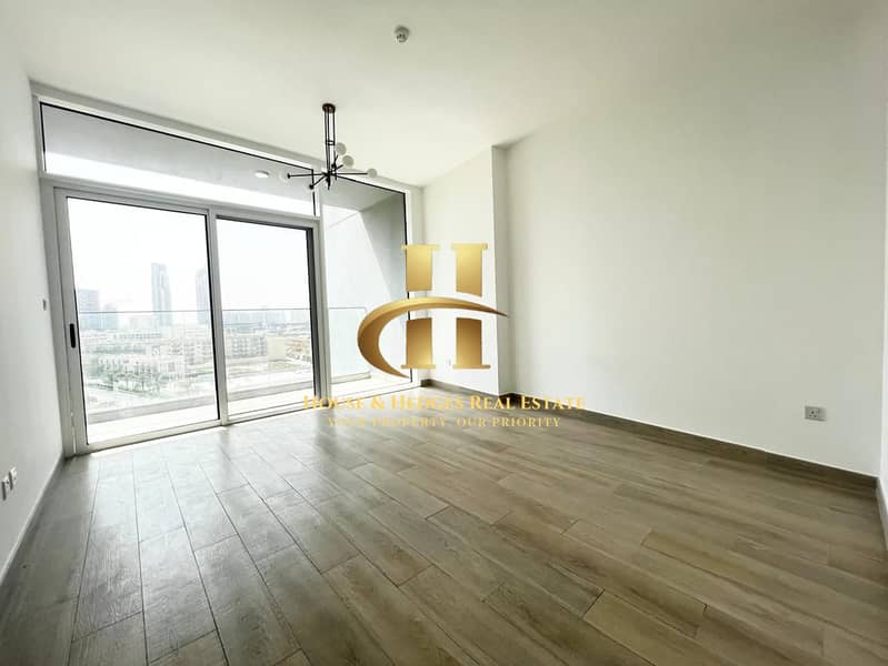 Fitted Kitchen | Ready to Move | Spacious Layout