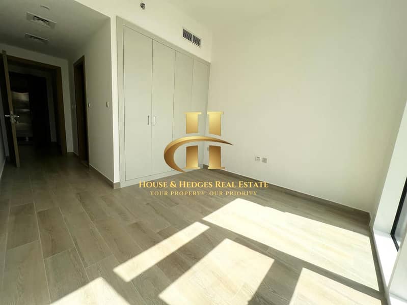 Fitted Kitchen | Ready to Move | Spacious Layout