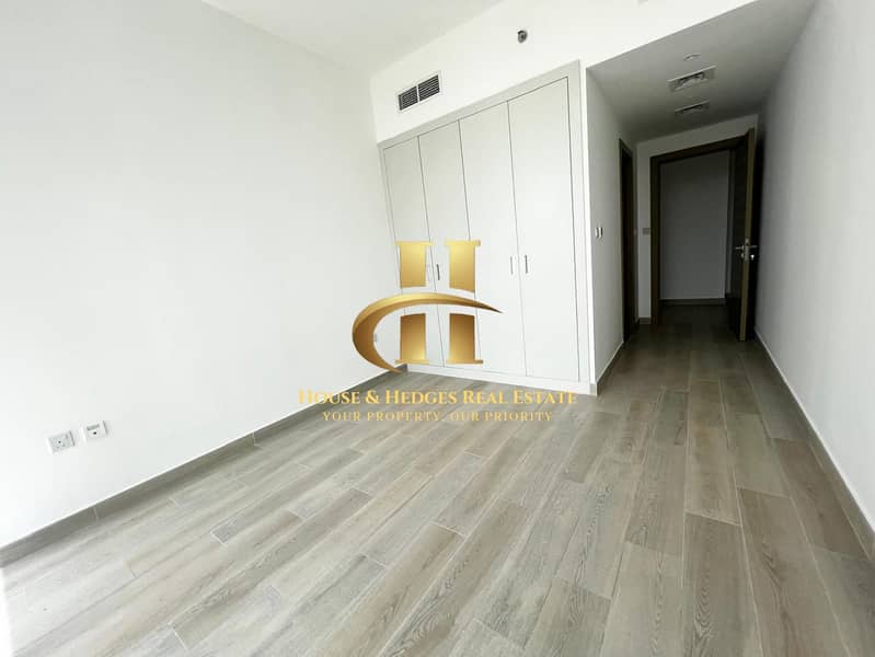 Fitted Kitchen | Ready to Move | Spacious Layout - Image 6