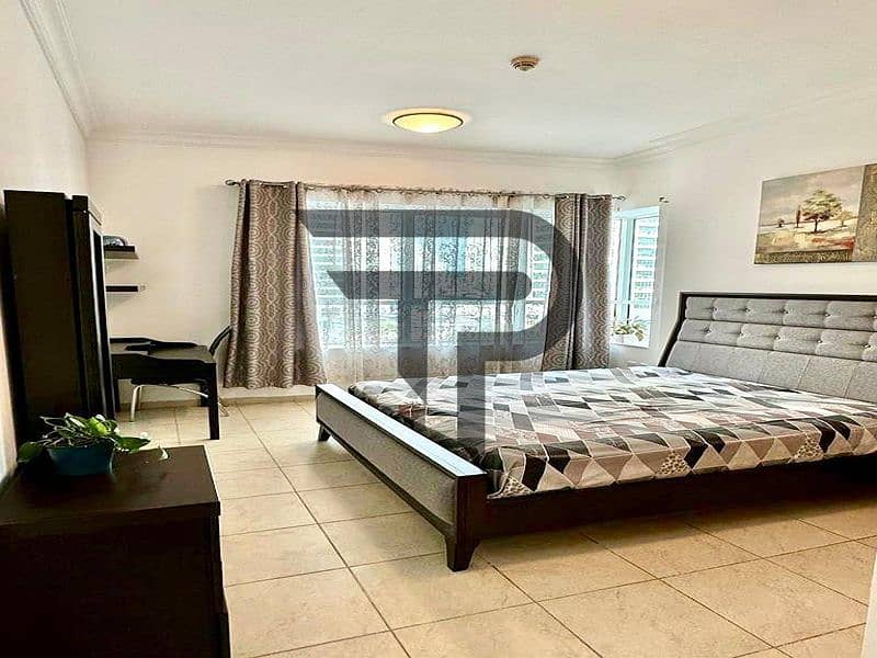 Spacious Layout | Closed Kitchen | Unfurnished