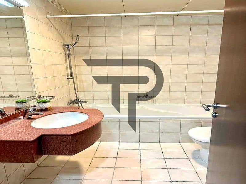 Spacious Layout | Closed Kitchen | Unfurnished - Image 11