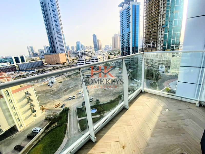 High-End Furnishing || Free Chillers & Internet || Panoramic Views || All Bills Included - Image 10