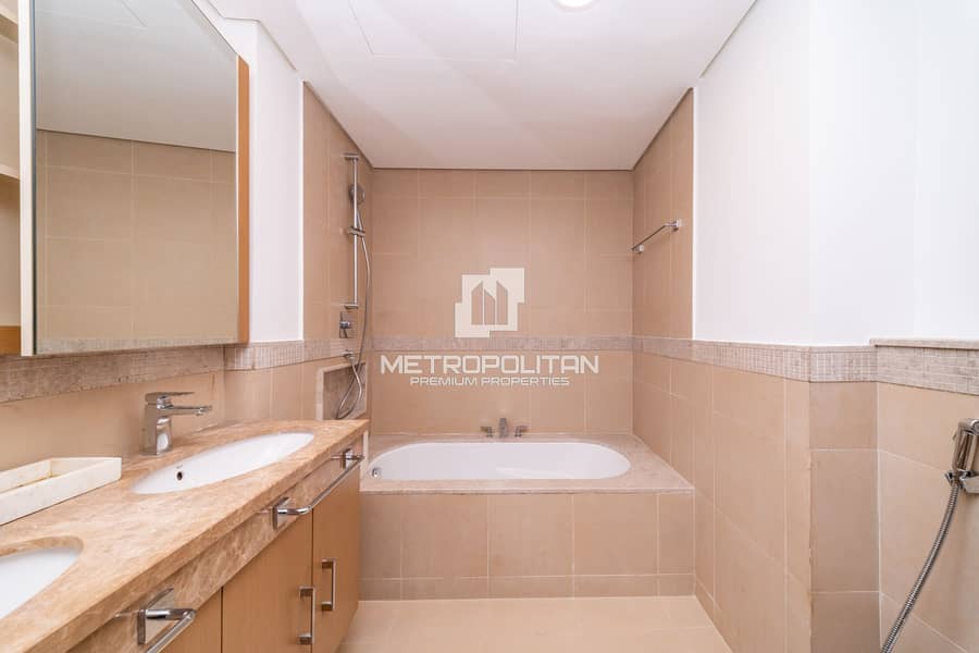 Vacant | High Floor | Spacious Layout - Image 6