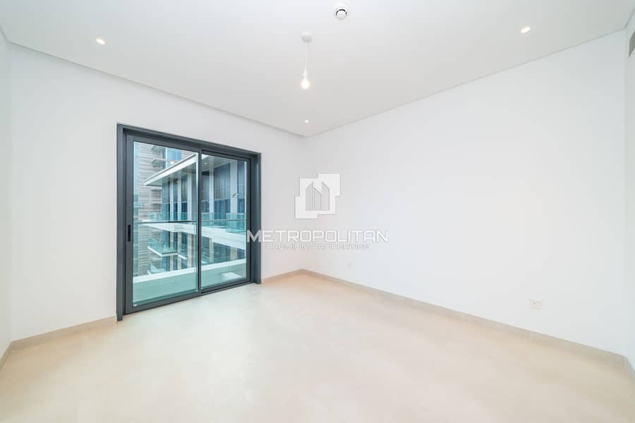 Larger Layout | Keys In Hand | Brand New - Image 7