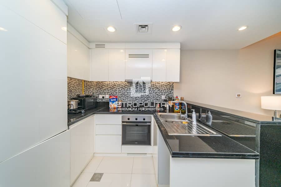 Exclusive Resale | Fully Furnished | High Floor - Image 7